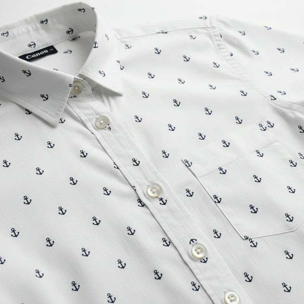 10 Essential Tops Every Woman Should Have in Her Wardrobe