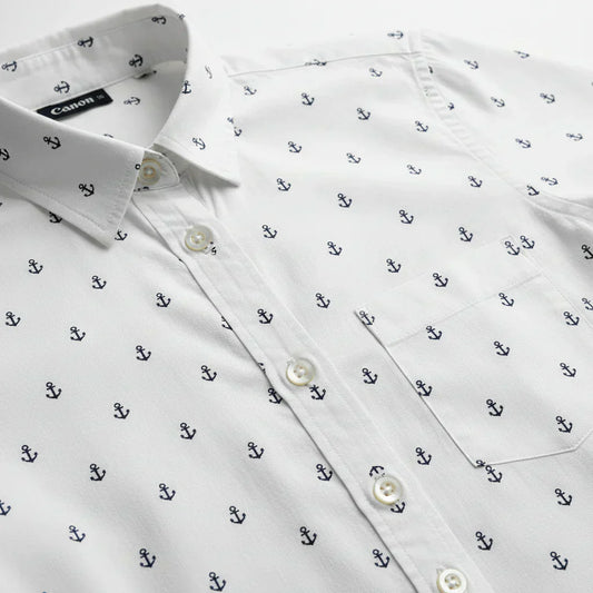 10 Essential Tops Every Woman Should Have in Her Wardrobe
